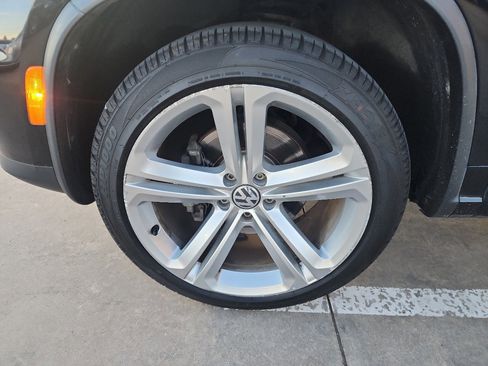 Used 2014 Volkswagen Tiguan R-Line image 21