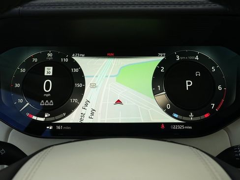 Used 2023 Land Rover Range Rover SE image 7