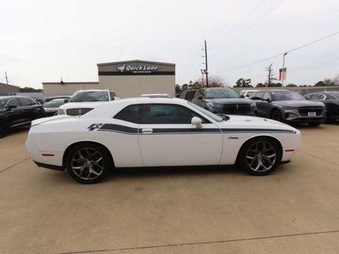 Used 2016 Dodge Challenger R/T Plus image 8