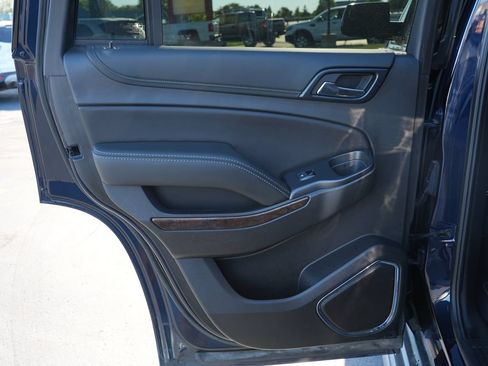 Used 2019 Chevrolet Tahoe LS w/ Skid Plate Package AWD/4WD image 18