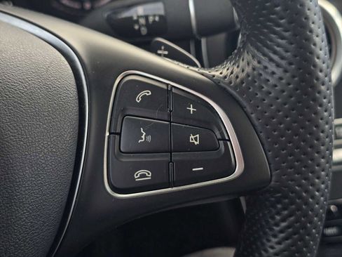 Used 2019 Mercedes-Benz GLC 350e GLC 350e image 34