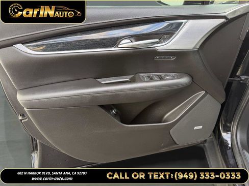 Used 2020 Cadillac XT5 Premium Luxury image 17