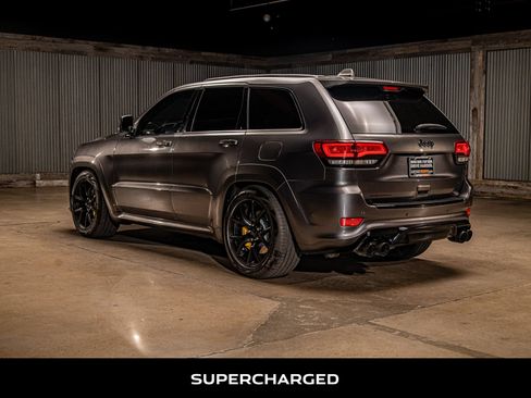 Used 2018 Jeep Grand Cherokee Trackhawk w/ Trailer Tow Group IV AWD/4WD image 6