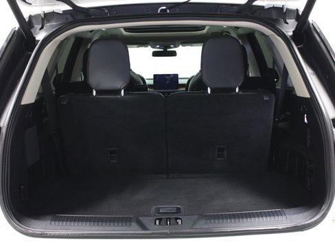 Used 2020 Lincoln Aviator Reserve w/ Equipment Group 202A image 15