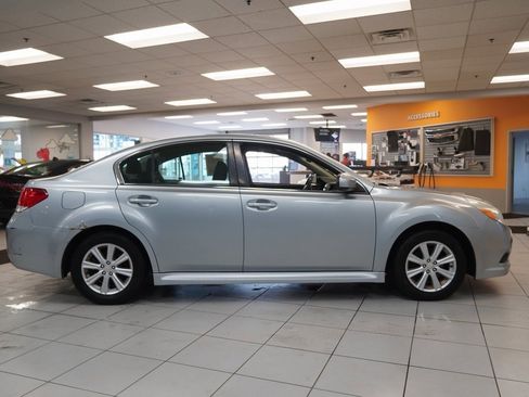 Used 2012 Subaru Legacy 2.5i image 15