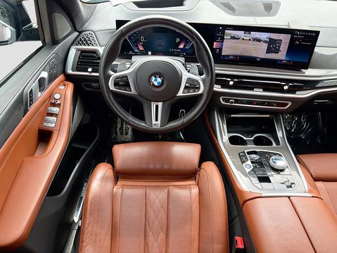 Certified 2023 BMW X7 M60i w/ Executive Package image 16