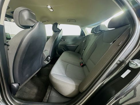 Used 2025 Kia K4 LXS FWD image 26