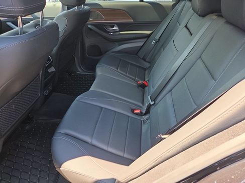 Certified 2025 Mercedes-Benz GLE 450 4MATIC image 6