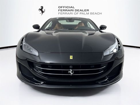 Certified 2019 Ferrari Portofino RWD image 2