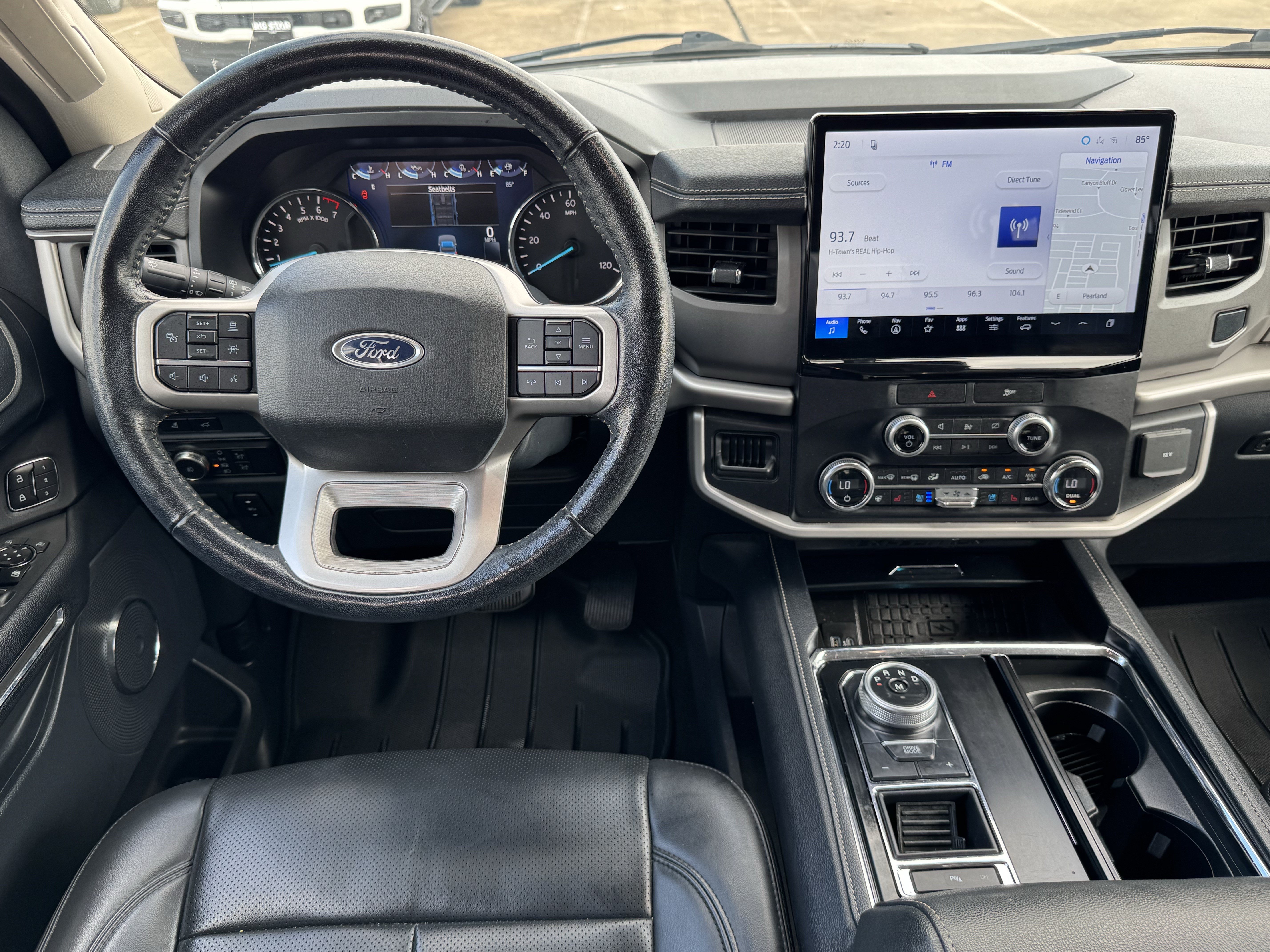 Used 2022 Ford Expedition XLT RWD image 23