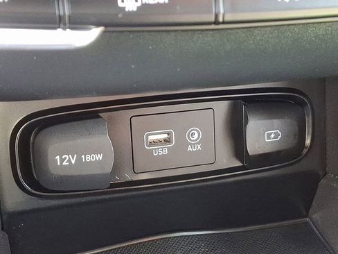 Used 2020 Hyundai Santa Fe SE AWD/4WD image 24
