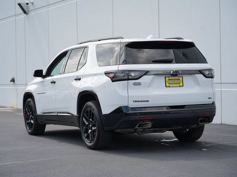 Used 2021 Chevrolet Traverse Premier w/ Redline Edition AWD/4WD image 5