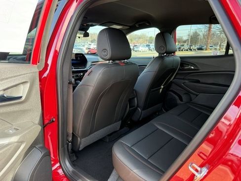 New 2026 Chevrolet Trax RS image 13