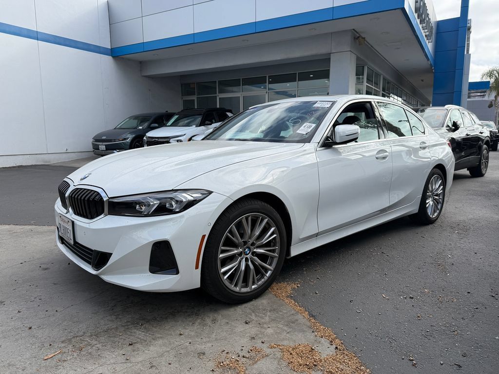 Used 2024 BMW 330i Sedan w/ Convenience Package RWD image 21