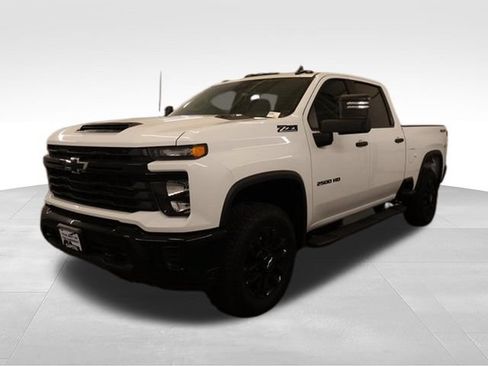 New 2026 Chevrolet Silverado 2500 Custom w/ Custom Value Package AWD/4WD image 6