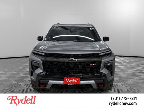 Used 2024 Chevrolet Traverse Z71 w/ Enhanced Driving Package AWD/4WD image 8