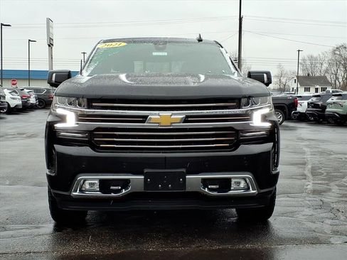 Certified 2021 Chevrolet Silverado 1500 High Country w/ Safety Package II image 2