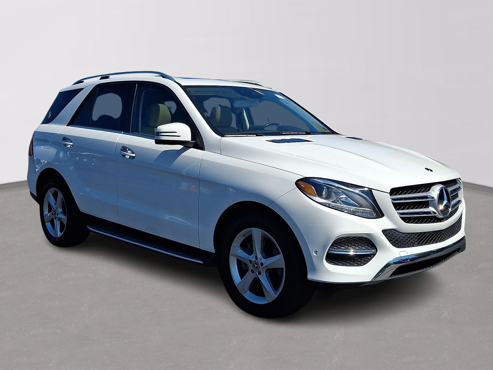 Used 2018 Mercedes-Benz GLE 350 4MATIC image 3