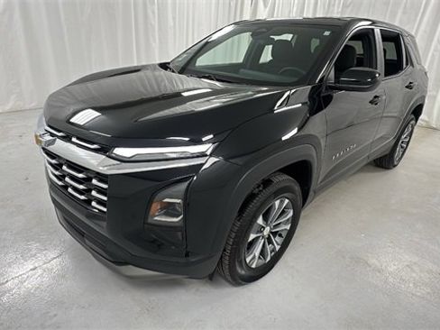 Used 2025 Chevrolet Equinox LT image 7