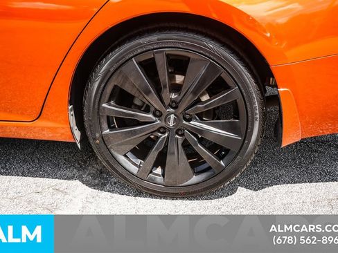 Used 2019 Nissan Altima 2.5 SR FWD image 14
