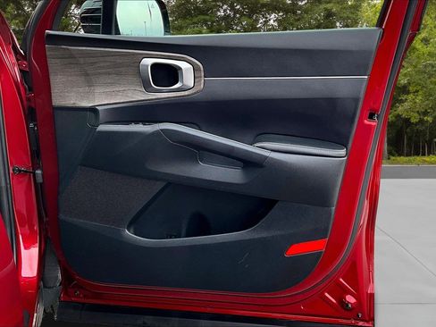 Used 2022 Kia Sorento S w/ Panoramic Sunroof Package image 29