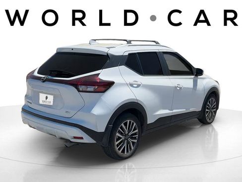 Used 2024 Nissan Kicks SV w/ Interior Electronics Package image 3