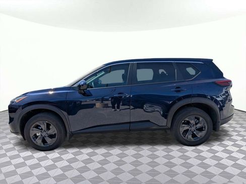 Used 2026 Nissan Rogue SV FWD image 6