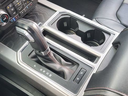 Used 2018 Ford F150 Platinum w/ Equipment Group 701A Luxury image 18