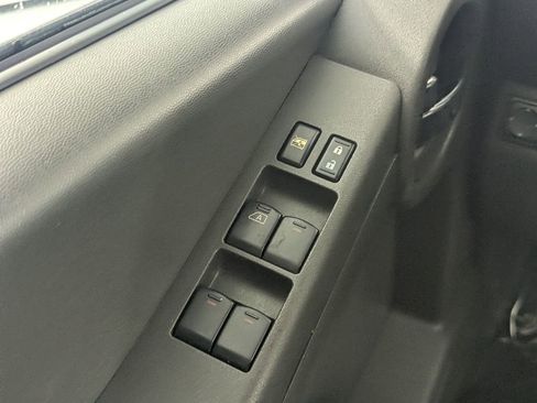Used 2008 Nissan Xterra X RWD image 18