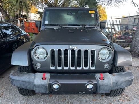 Used 2017 Jeep Wrangler Sahara w/ Connectivity Group image 2