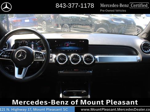 Certified 2022 Mercedes-Benz GLB 250 4MATIC image 22