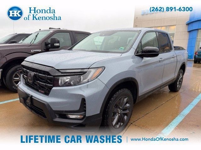 Used 2025 Honda Ridgeline Sport image 1