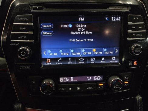 Used 2017 Nissan Maxima SR w/ Midnight Edition FWD image 25
