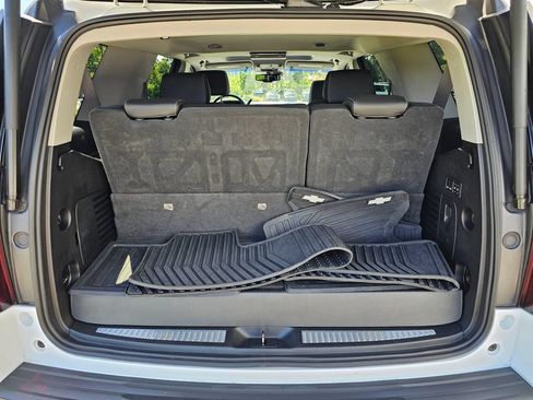 Used 2018 Chevrolet Tahoe Premier AWD/4WD image 14