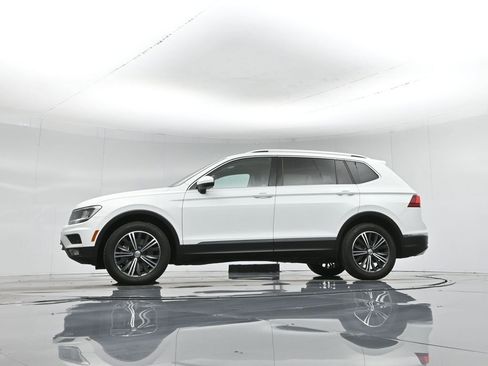 Used 2019 Volkswagen Tiguan SEL image 8