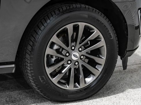 Used 2019 Ford Expedition Limited w/ Cargo Package image 70