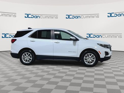 Used 2023 Chevrolet Equinox LT FWD image 9