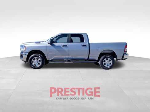 Used 2024 RAM 2500 Big Horn w/ Bed Utility Group AWD/4WD image 14