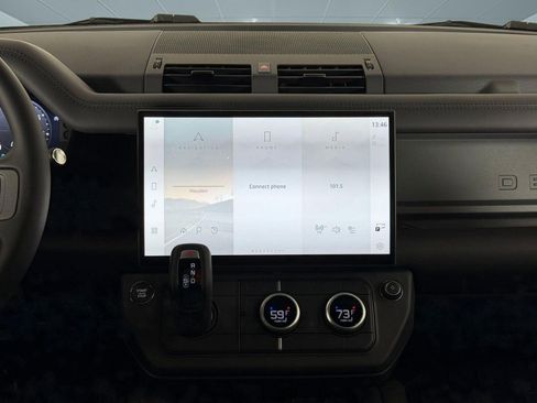 Used 2026 Land Rover Defender 110 S image 23