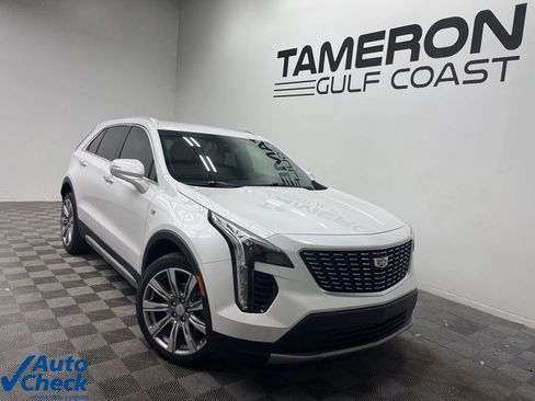 Used 2023 Cadillac XT4 Premium Luxury image 1