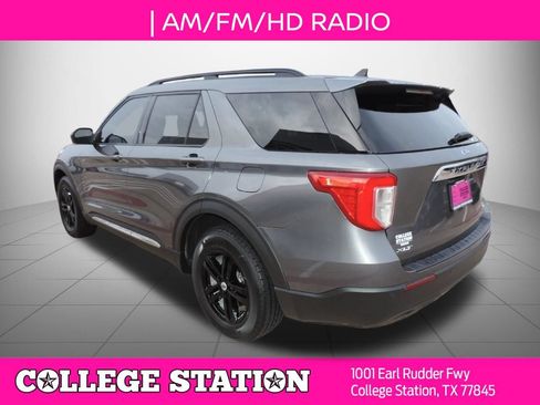 Used 2023 Ford Explorer XLT RWD image 6