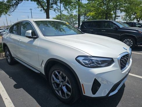 Used 2024 BMW X4 xDrive30i w/ Premium Package AWD/4WD image 2