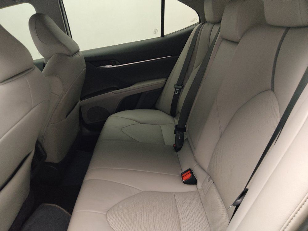 Used 2021 Toyota Camry XLE w/ Navigation Package FWD image 18