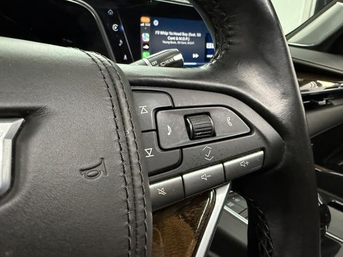 Used 2021 Cadillac Escalade Sport Platinum image 17