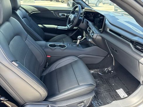 New 2025 Ford Mustang Premium image 23