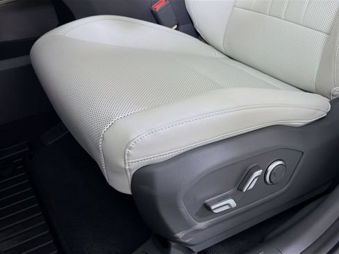 Used 2026 Hyundai Santa Fe SEL FWD image 22
