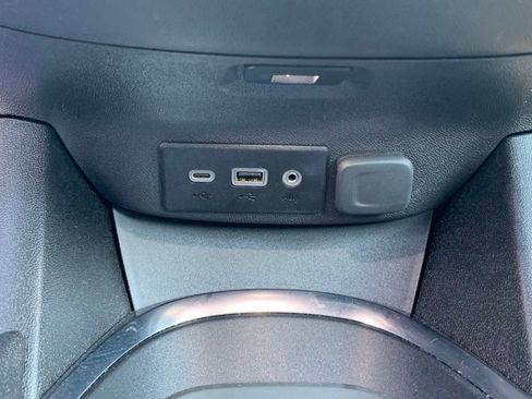 Used 2023 Chevrolet Malibu LT image 25