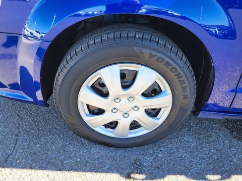 Used 2019 Dodge Grand Caravan SE w/ UConnect Hands-Free Group image 24