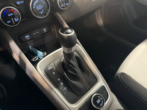 Certified 2023 Hyundai Venue SEL w/ Cargo Package image 25