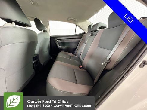 Used 2019 Toyota Corolla LE FWD image 26